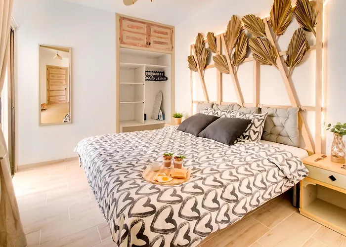 Sea View, 5min Beach, Wifi, Pool, Center, Dolphin Excursions, Kids Friendly Apartman