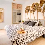 Sea View, 5min Beach, Wifi, Pool, Center, Dolphin Excursions, Kids Friendly Lejlighed