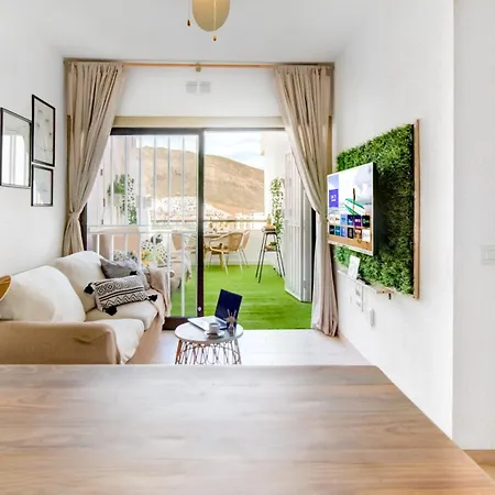 Appartement Sea View, 5min Beach, Wifi, Pool, Center, Dolphin Excursions, Kids Friendly *