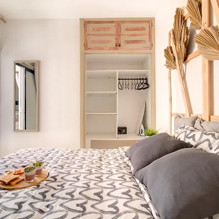 Sea View, 5min Beach, Wifi, Pool, Center, Dolphin Excursions, Kids Friendly *