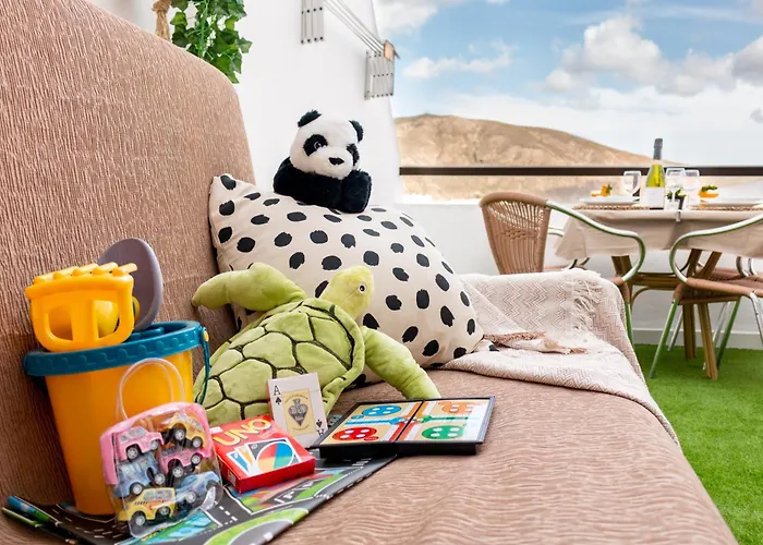 Sea View, 5min Beach, Wifi, Pool, Center, Dolphin Excursions, Kids Friendly Appartamento Los Cristianos (Tenerife)