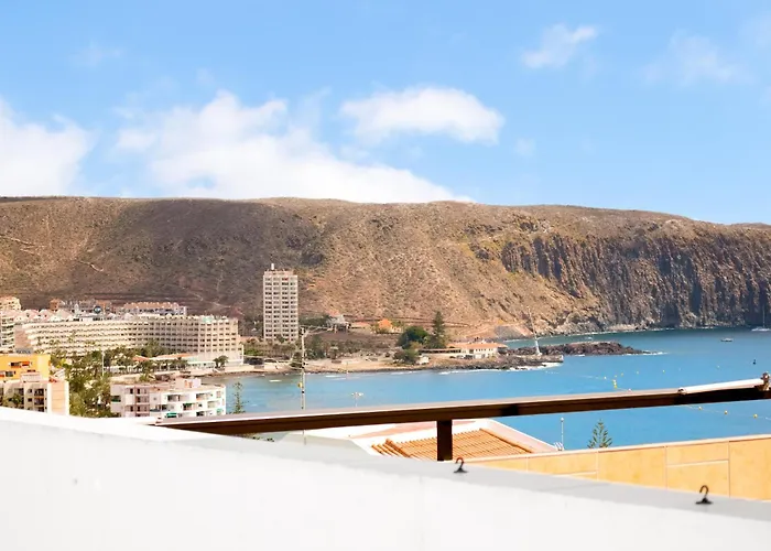 Sea View, 5min Beach, Wifi, Pool, Center, Dolphin Excursions, Kids Friendly