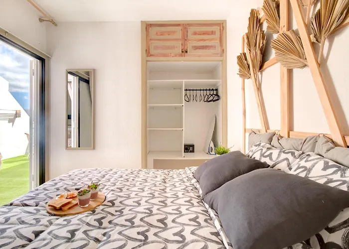 Sea View, 5min Beach, Wifi, Pool, Center, Dolphin Excursions, Kids Friendly *